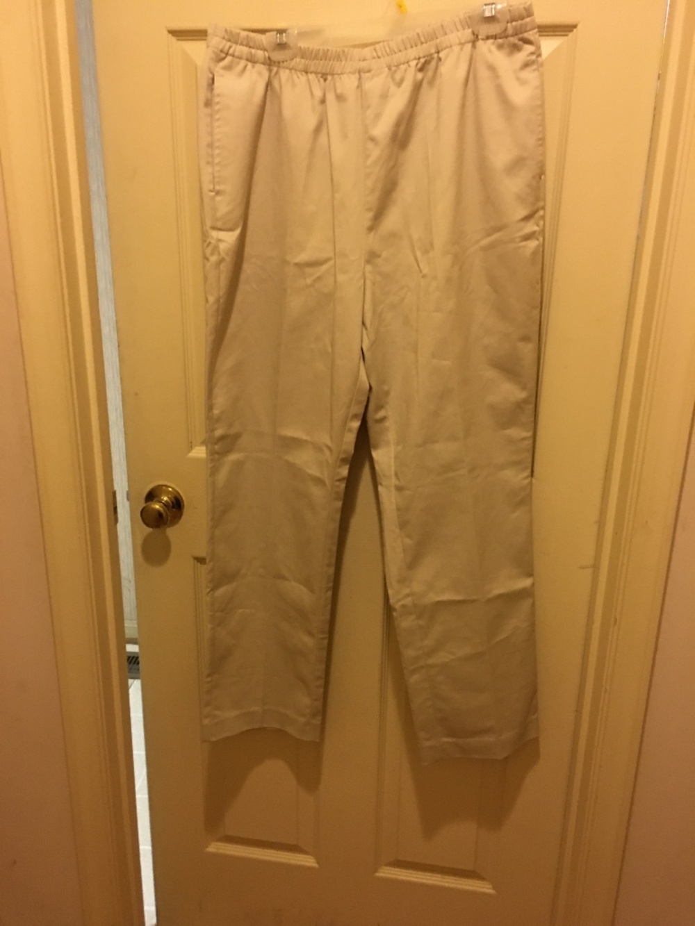 Women’s Leon Levin trousers/pants, size 17-18